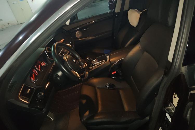 Used BMW 5 Series GT 2013 535i Luxury Edition Left Front Seat