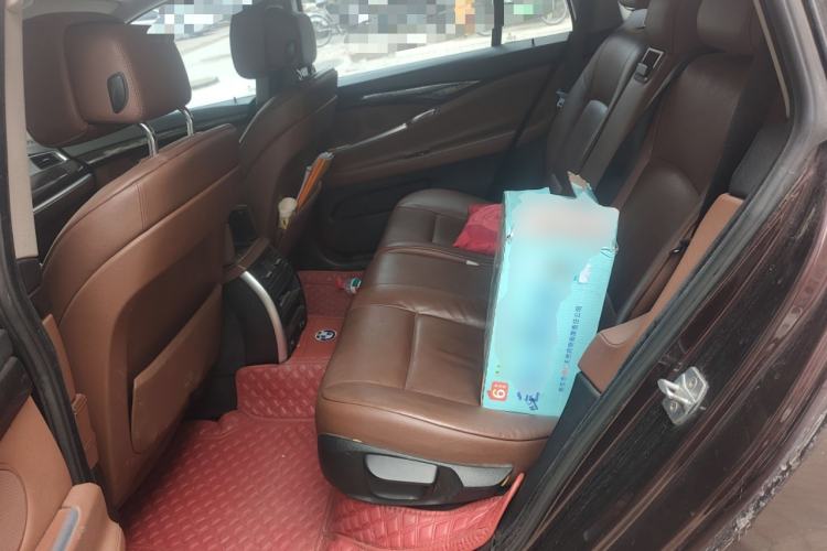 Used BMW 5 Series GT 2013 535i Elegant Edition Left Rear Seat