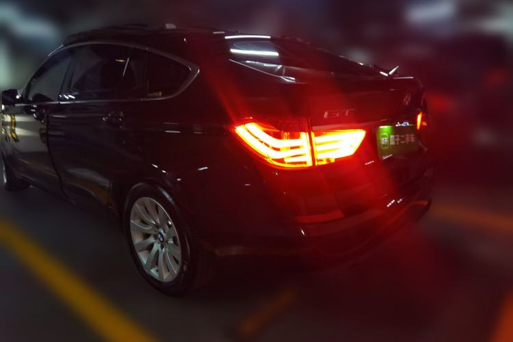 Used BMW 5 Series GT 2013 535i Leading Model Rear Left 45 Deg