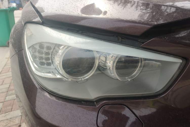 Used BMW 5 Series GT 2013 535i Elegant Edition Right Front Headlight