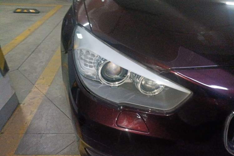 Used BMW 5 Series GT 2013 535i Leading Model Right Front Headlight