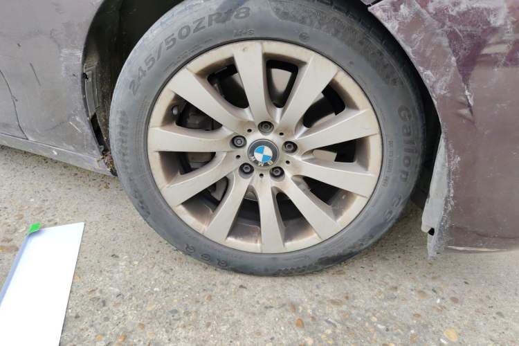 Used BMW 5 Series GT 2013 535i Elegant Edition Right Front Wheel Hub
