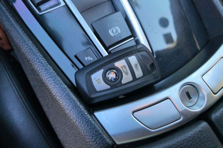 Used BMW 5 Series GT 2013 535i Leading Model Vehicle Key