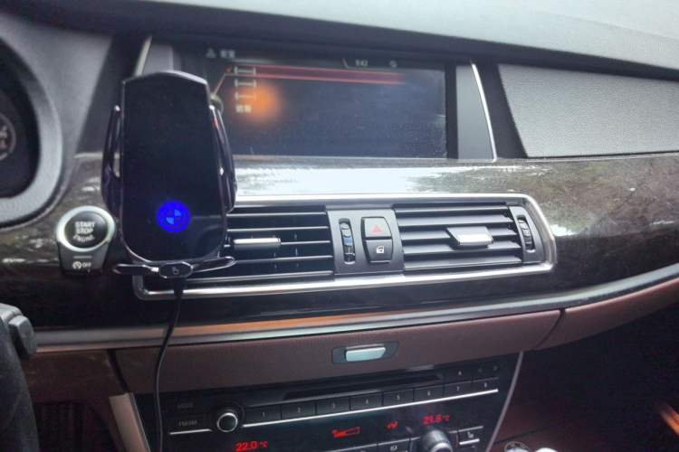 Used BMW 5 Series GT 2013 535i Elegant Edition Audio And AC Panel