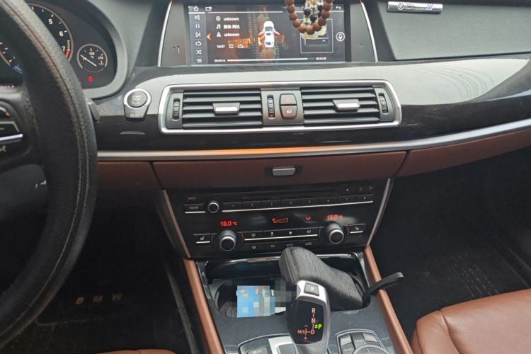 Used BMW 5 Series GT 2013 535i Elegant Edition Audio And AC Panel
