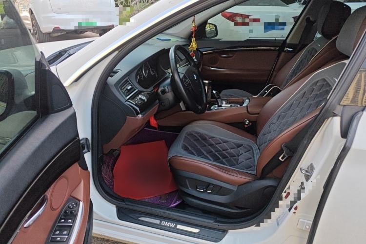 Used BMW 5 Series GT 2013 535i Elegant Edition Driver Seat