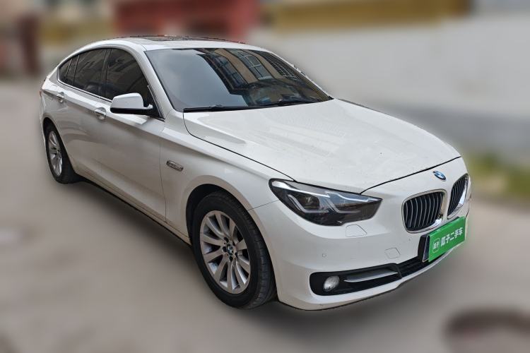 Used BMW 5 Series GT 2013 535i Elegant Edition Front Right 45 Deg