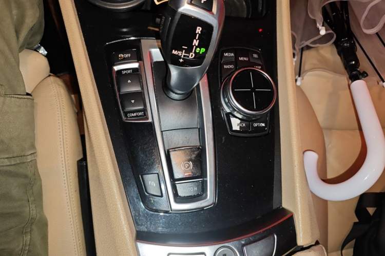 Used BMW 5 Series GT 2013 535i Leading Model Gear Lever
