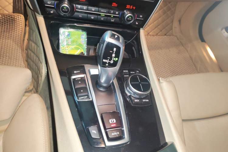 Used BMW 5 Series GT 2013 535i Leading Model Gear Lever