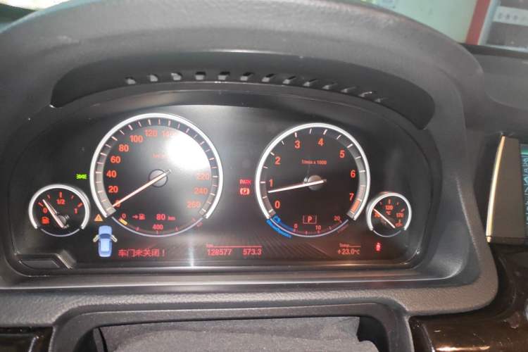 Used BMW 5 Series GT 2013 535i Leading Model Instrument Cluster