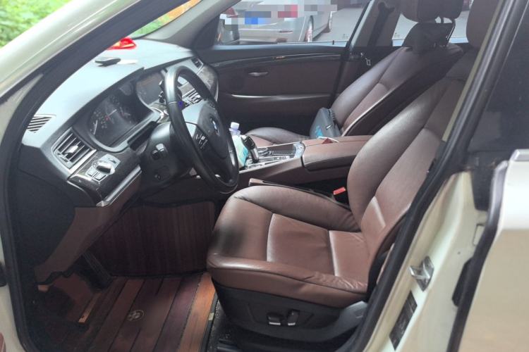 Used BMW 5 Series GT 2013 535i Elegant Edition Left Front Seat