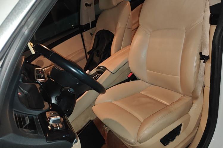 Used BMW 5 Series GT 2013 535i Leading Model Left Front Seat