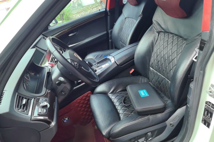 Used BMW 5 Series GT 2013 535i xDrive Luxury Edition Left Front Seat