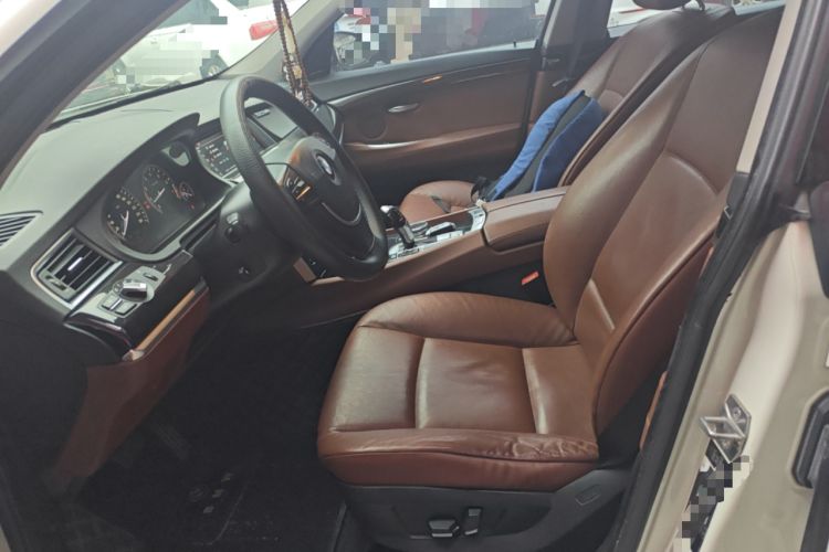 Used BMW 5 Series GT 2013 535i Elegant Edition Left Front Seat