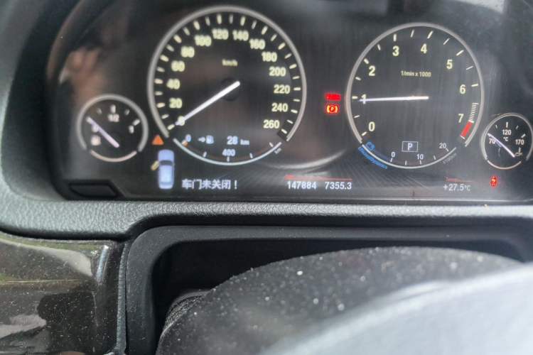 Used BMW 5 Series GT 2013 535i Elegant Edition Odometer Close Up