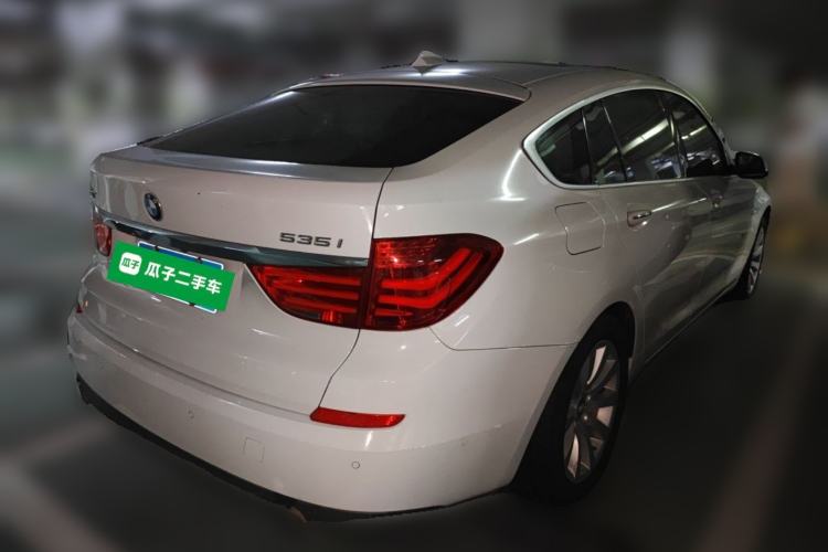 Used BMW 5 Series GT 2013 535i Leading Model Rear Right 45 Deg