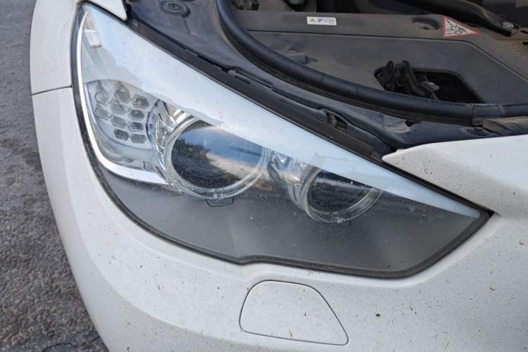 Used BMW 5 Series GT 2013 535i Elegant Edition Right Front Headlight