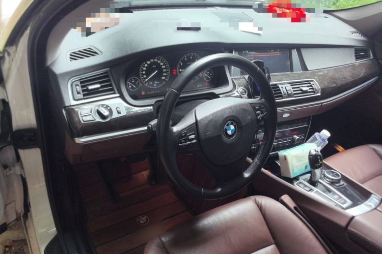 Used BMW 5 Series GT 2013 535i Elegant Edition Steering Wheel