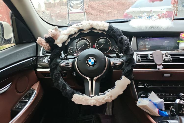 Used BMW 5 Series GT 2013 535i Elegant Edition Steering Wheel