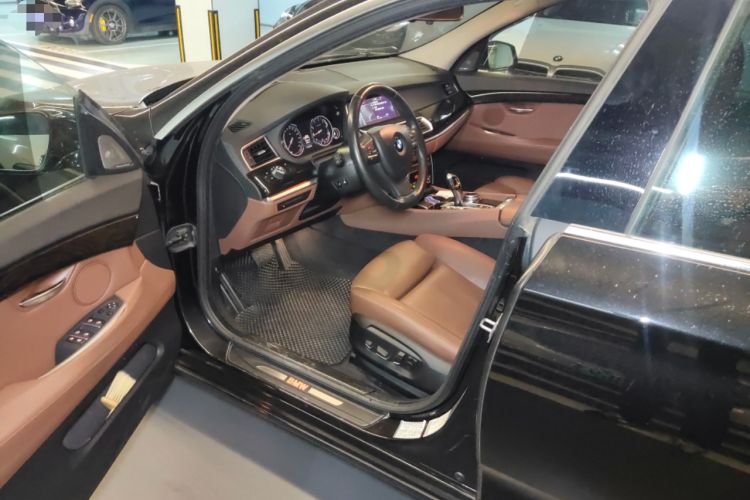 Used BMW 5 Series GT 2014 535i xDrive Driver Seat