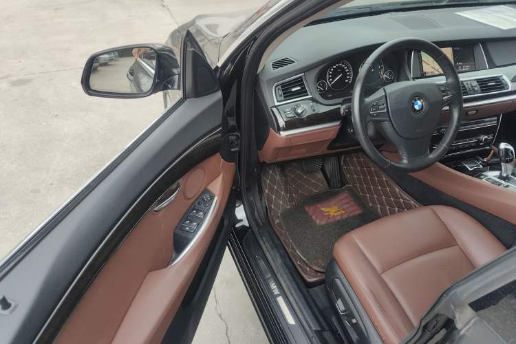 Used BMW 5 Series GT 2014 528i Leading Model Driver Seat