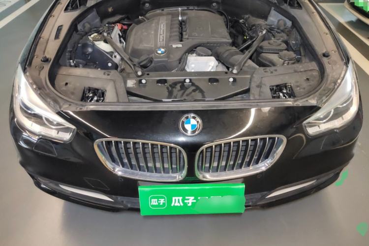 Used BMW 5 Series GT 2014 535i xDrive Engine Bay