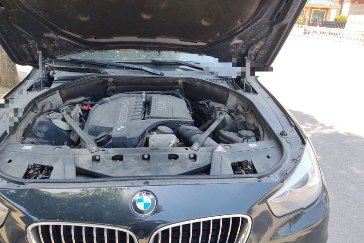 Used BMW 5 Series GT 2014 535i Leading Model Engine Bay Left