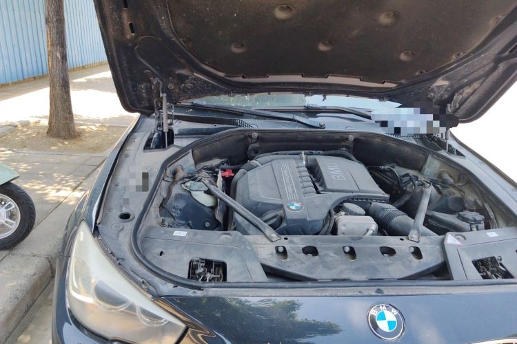 Used BMW 5 Series GT 2014 535i Leading Model Engine Bay Right