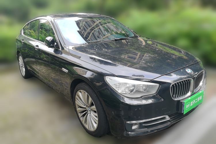 Used BMW 5 Series GT 2014 528i Luxury Edition Front Right 45 Deg
