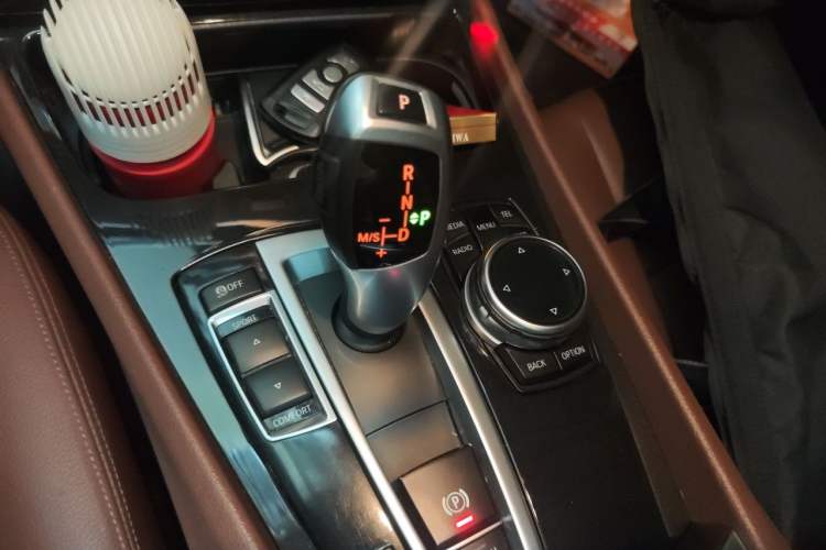 Used BMW 5 Series GT 2014 535i Leading Model Gear Lever