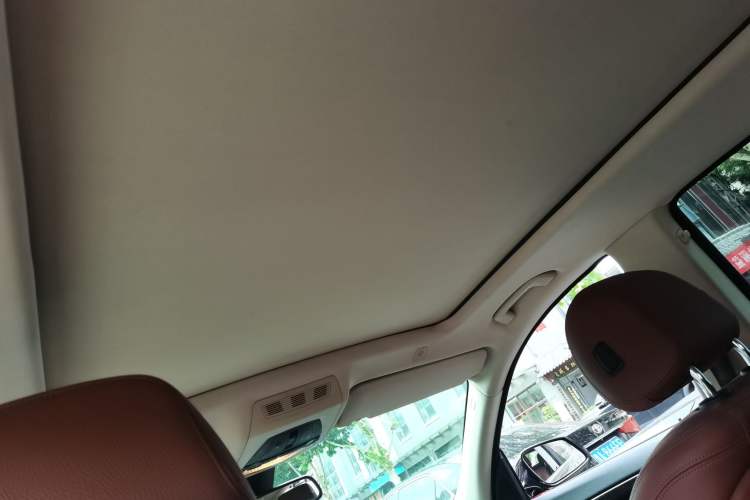 Used BMW 5 Series GT 2014 535i Leading Model Headliner