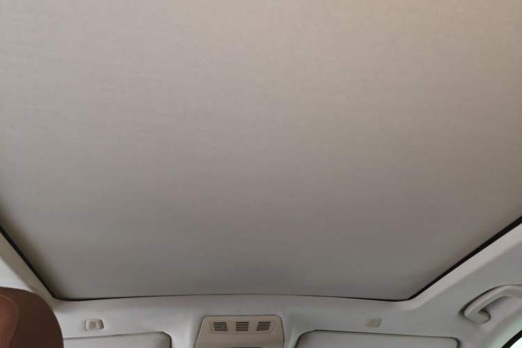 Used BMW 5 Series GT 2014 535i Leading Model Headliner