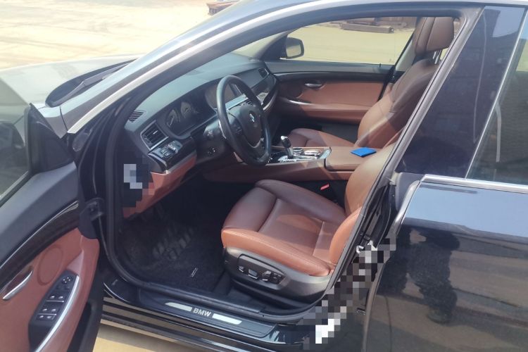 Used BMW 5 Series GT 2014 535i xDrive Left Front Seat