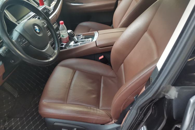 Used BMW 5 Series GT 2014 535i Leading Model Left Front Seat