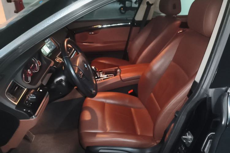 Used BMW 5 Series GT 2014 528i Leading Model Left Front Seat