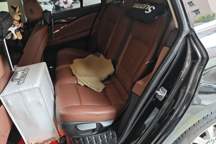 Used BMW 5 Series GT 2014 535i Leading Model Left Rear Seat