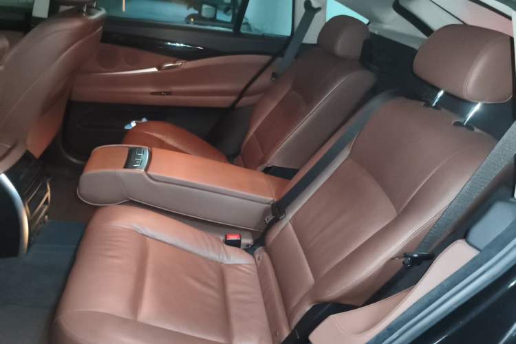 Used BMW 5 Series GT 2014 528i Leading Model Left Rear Seat