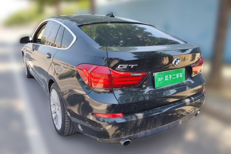 Used BMW 5 Series GT 2014 535i Leading Model Rear Left 45 Deg