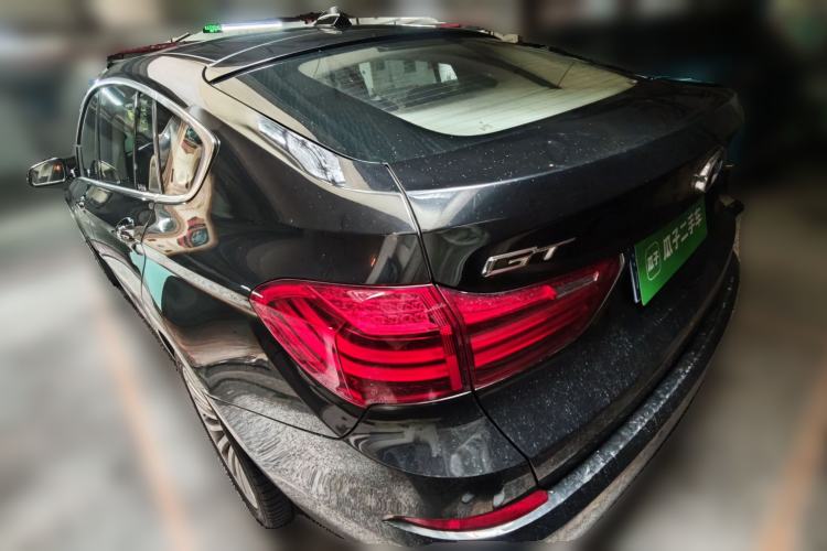 Used BMW 5 Series GT 2014 535i Leading Model Rear Left 45 Deg