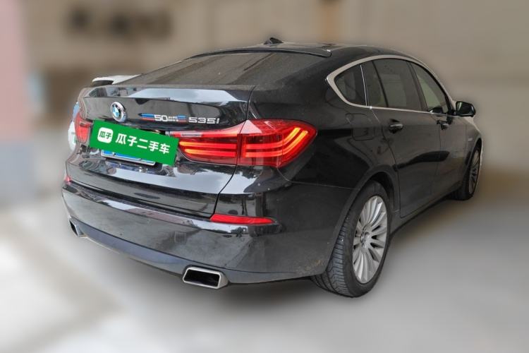 Used BMW 5 Series GT 2014 535i Leading Model Rear Right 45 Deg