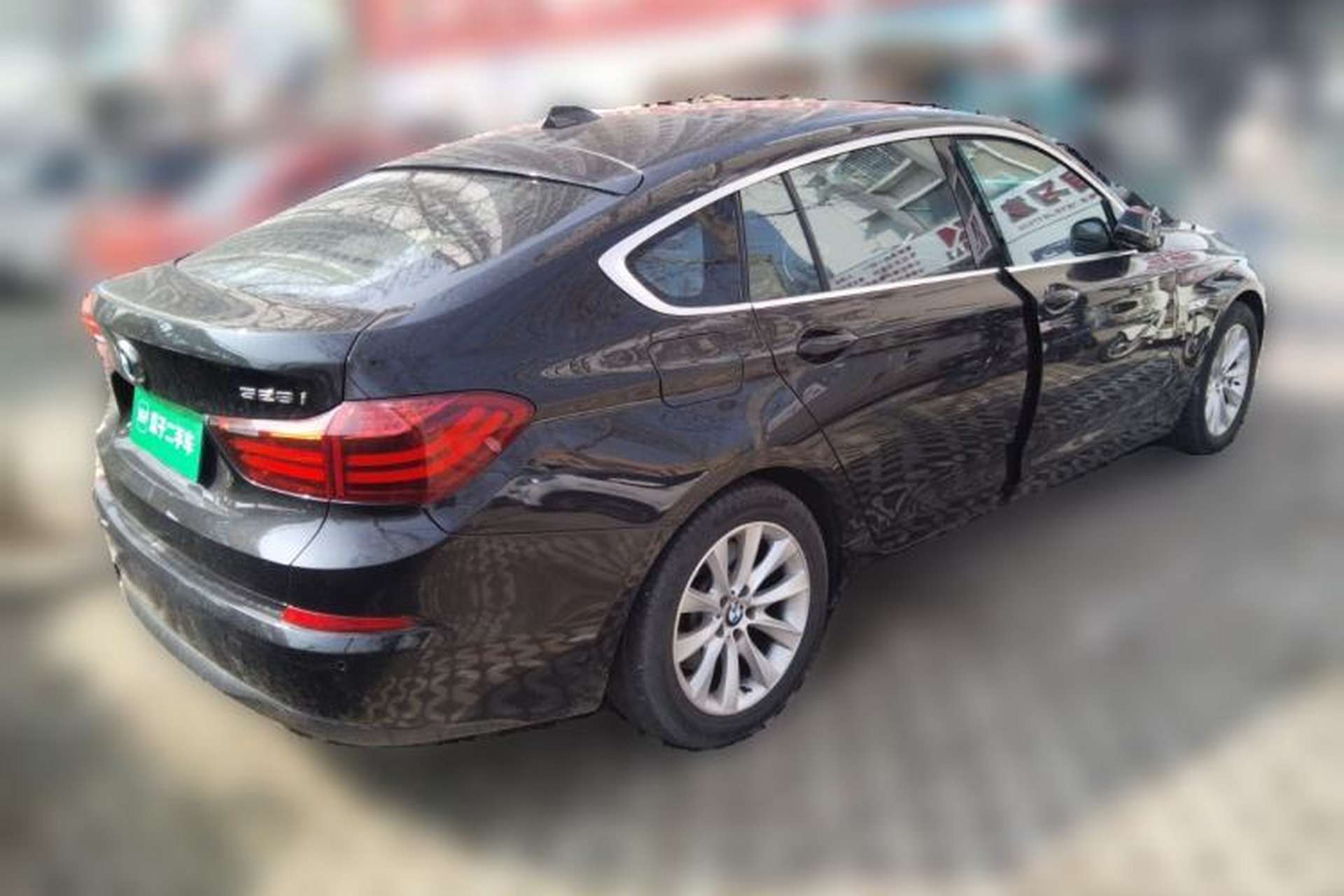 Used BMW 5 Series GT 2014 528i Leading Model Rear Right 45 Deg