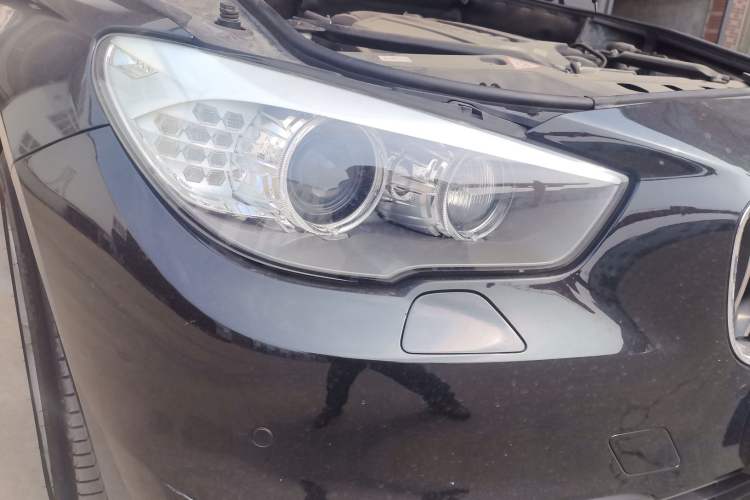 Used BMW 5 Series GT 2014 535i xDrive Right Front Headlight