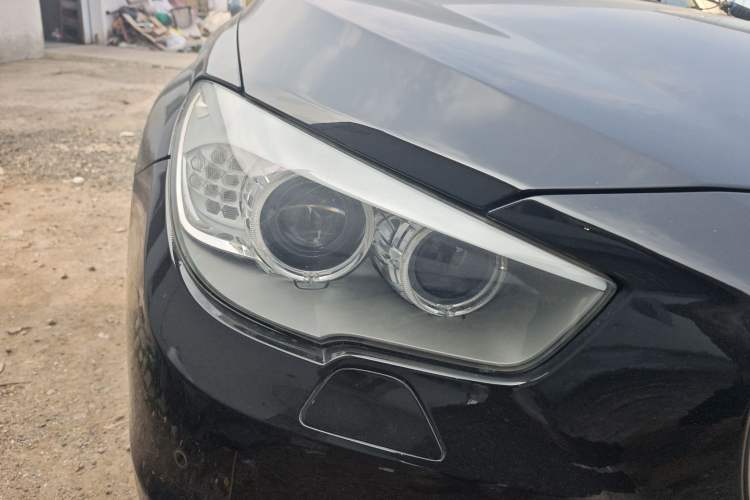 Used BMW 5 Series GT 2014 528i Leading Model Right Front Headlight
