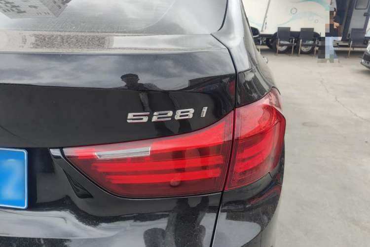 Used BMW 5 Series GT 2014 528i Leading Model Right Rear Taillight