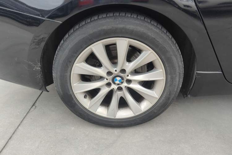 Used BMW 5 Series GT 2014 528i Leading Model Right Rear Wheel Hub
