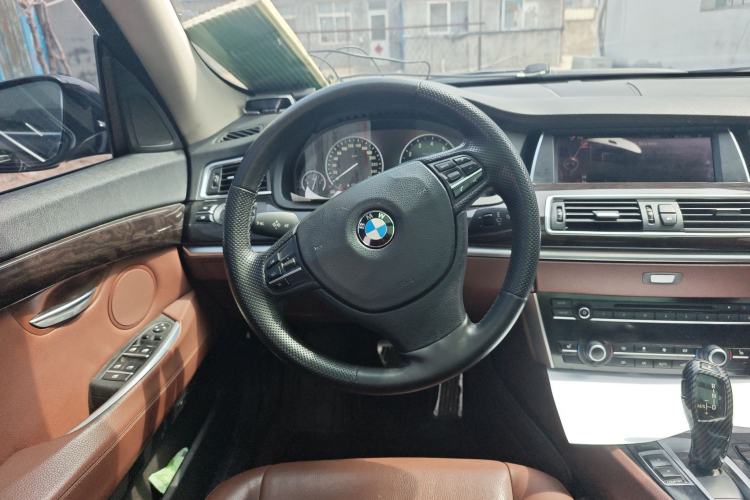 Used BMW 5 Series GT 2014 528i Leading Model Steering Wheel