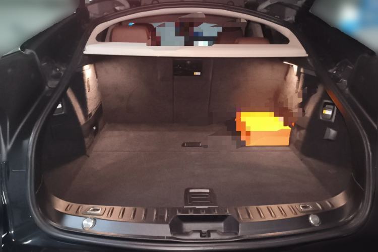 Used BMW 5 Series GT 2014 528i Leading Model Trunk