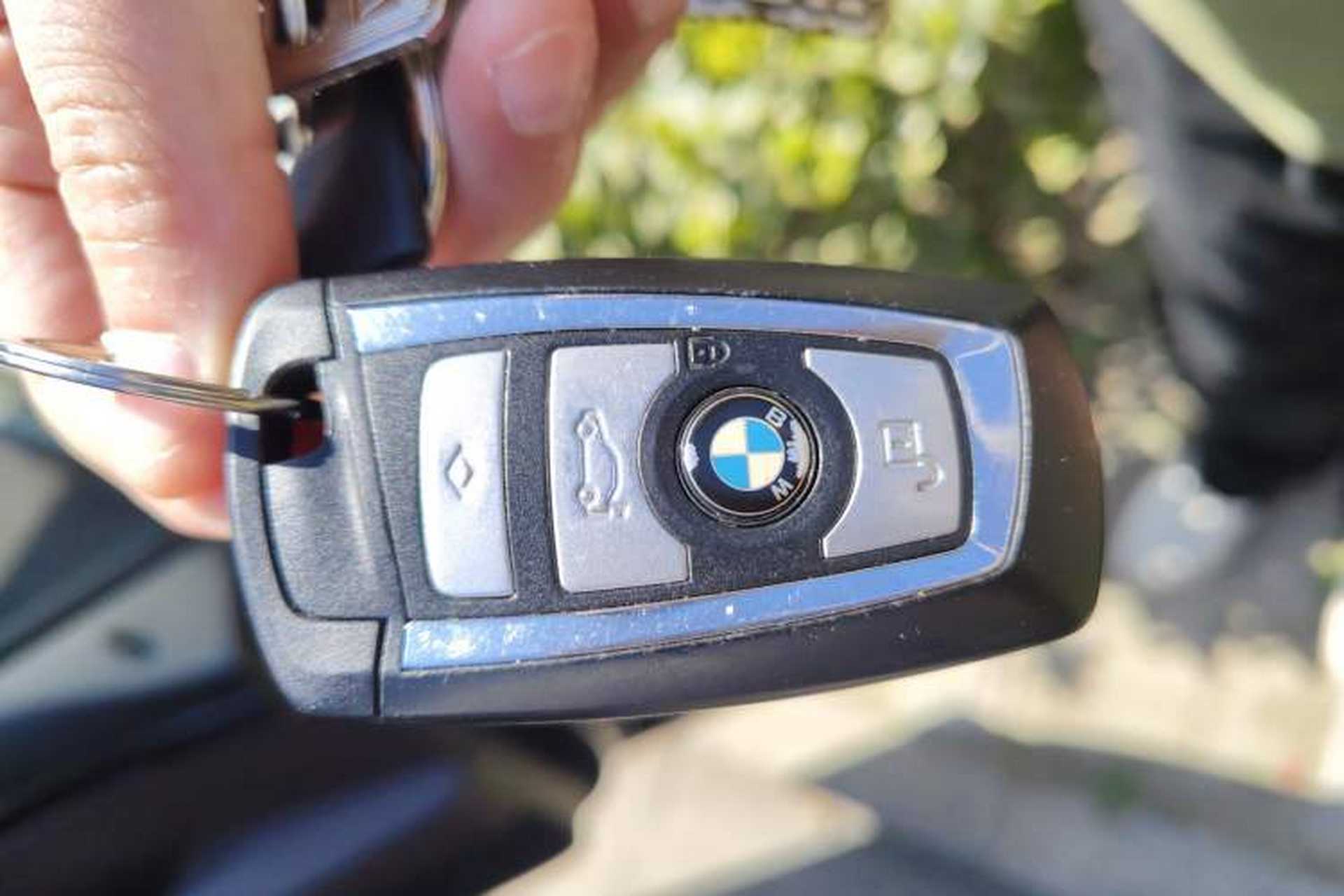 Used BMW 5 Series GT 2014 528i Luxury Edition Vehicle Key
