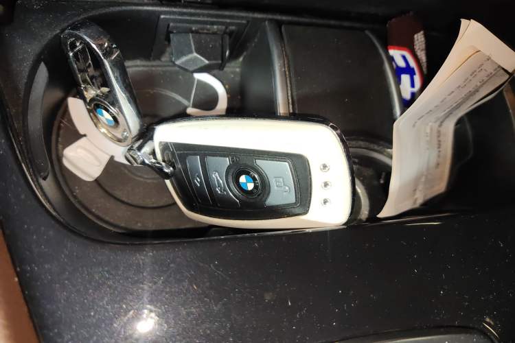Used BMW 5 Series GT 2014 535i xDrive Vehicle Key
