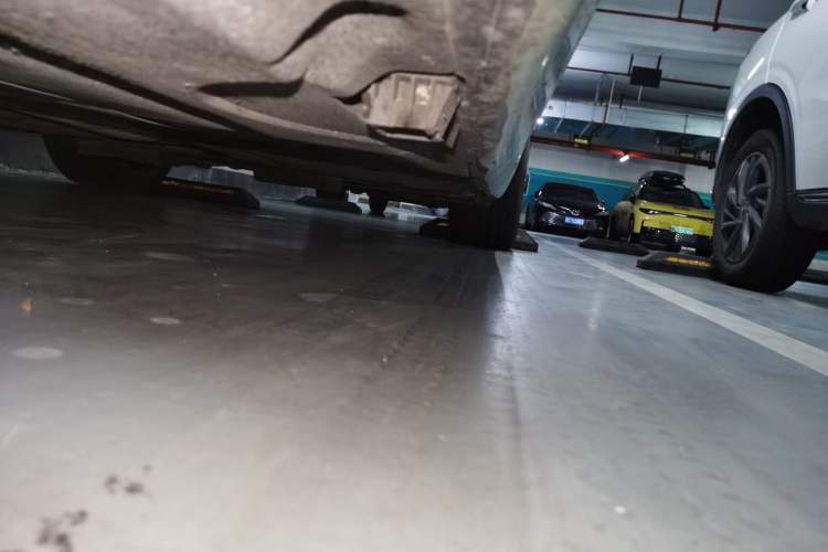 Used BMW 5 Series GT 2014 528i Luxury Edition Chassis Front Left